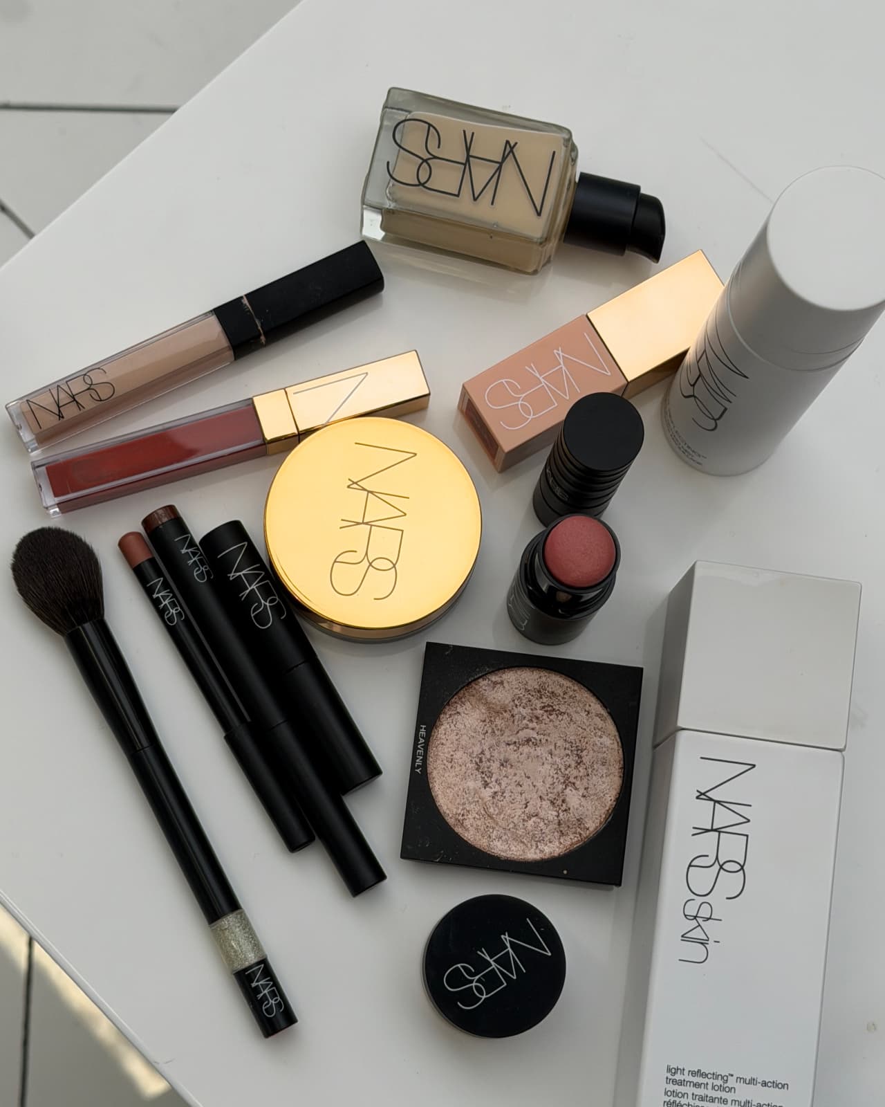 Nadin Agopyan - NARS